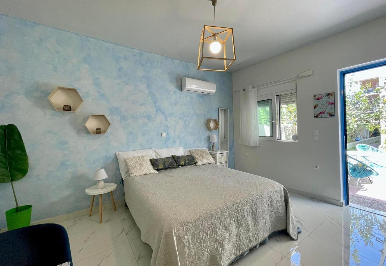 The Sky Yard Eclectic Apartment Rhodes City