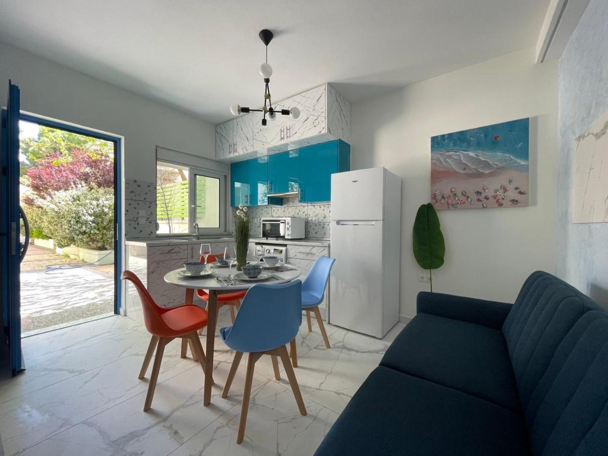 The Sky Yard Eclectic Apartment Rhodes City