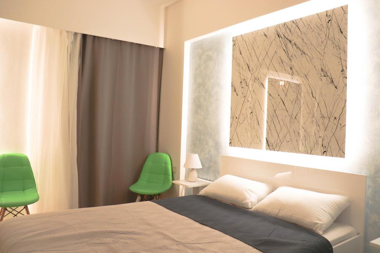 The Sky Yard Eclectic Apartment Rhodes City
