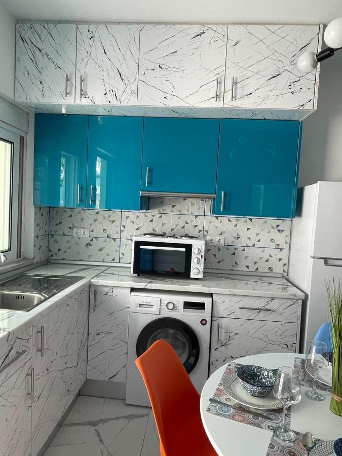 The Sky Yard Eclectic Apartment *