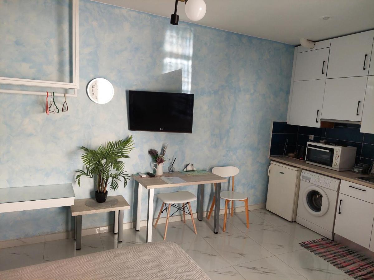 Apartment The Sky Yard Eclectic Rhodes City
